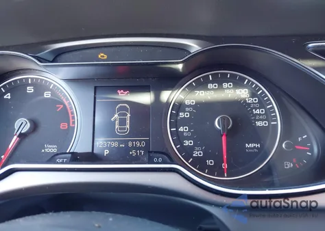 2014 Audi A4 2.0T Premium z USA, uszkodzony, nr VIN WAUEFAFL2EN006899